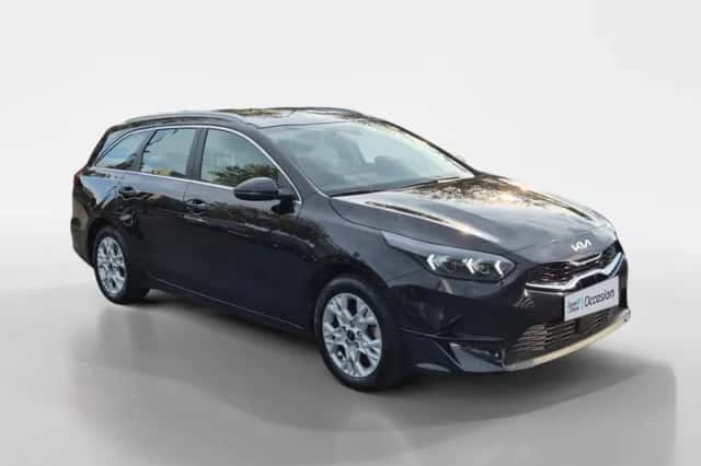 Kia Ceed Sportswagon (2024) thumbnail 4