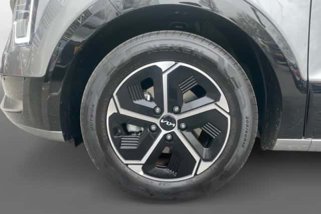 Kia Niro (2025) thumbnail 9