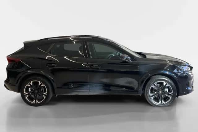 CUPRA Formentor (2025) thumbnail 5