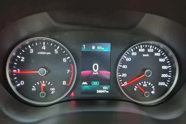 Kia Rio (2023) thumbnail 16