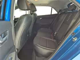Kia Rio (2023) thumbnail 19