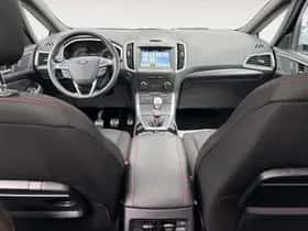 Ford S-Max (2018) thumbnail 16