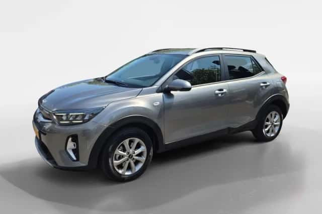 Kia Stonic (2025) thumbnail 2