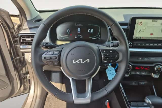 Kia Stonic (2025) thumbnail 12