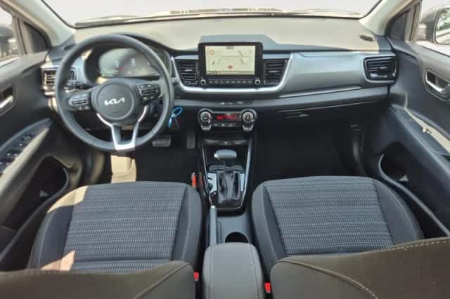 Kia Stonic (2025) thumbnail 16