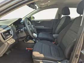 Kia Stonic (2025) thumbnail 10
