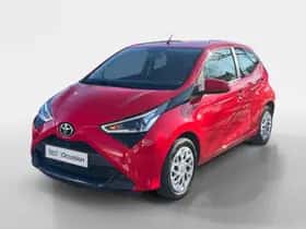 Toyota Aygo (2020) thumbnail 2