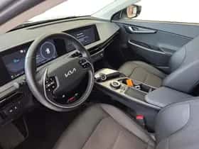 Kia EV6 (2023) thumbnail 15