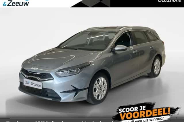 Kia Ceed Sportswagon (2022) thumbnail 1