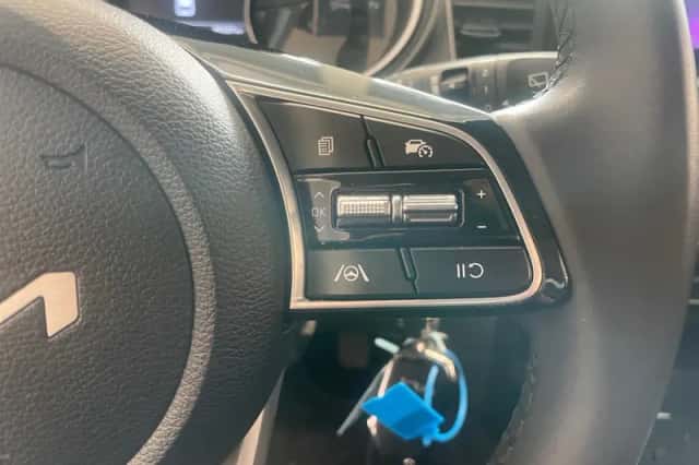 Kia Ceed Sportswagon (2022) thumbnail 12