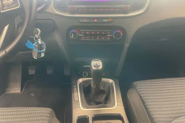 Kia Ceed Sportswagon (2022) thumbnail 17
