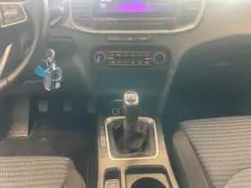 Kia Ceed Sportswagon (2022) thumbnail 17