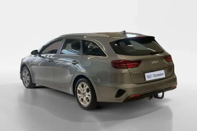 Kia Ceed Sportswagon (2022) thumbnail 8