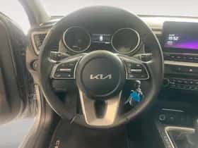 Kia Ceed Sportswagon (2022) thumbnail 10