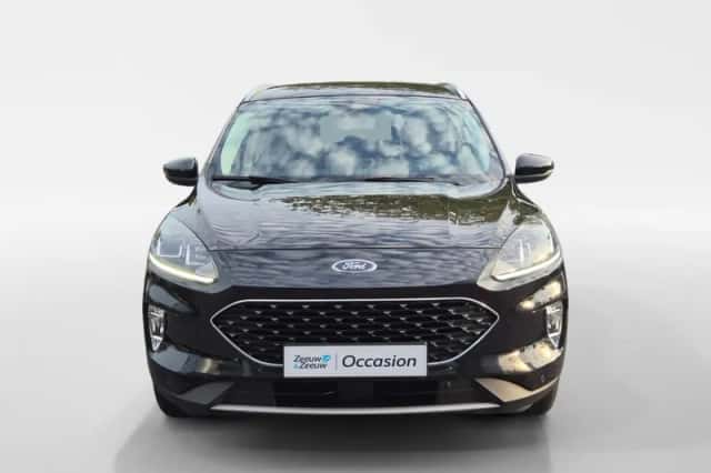 Ford Kuga (2020) thumbnail 3