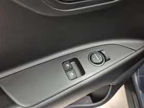 Kia Stonic (2023) thumbnail 22