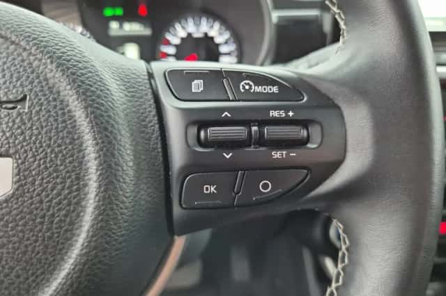 Kia Picanto (2022) thumbnail 14