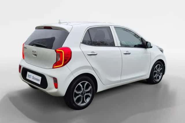 Kia Picanto (2022) thumbnail 6