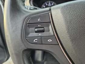 Hyundai i20 (2019) thumbnail 13