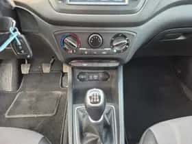 Hyundai i20 (2019) thumbnail 19