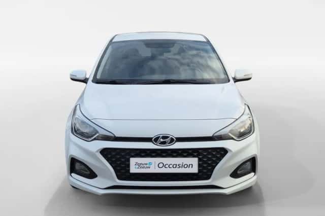 Hyundai i20 (2019) thumbnail 3