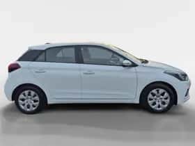 Hyundai i20 (2019) thumbnail 4