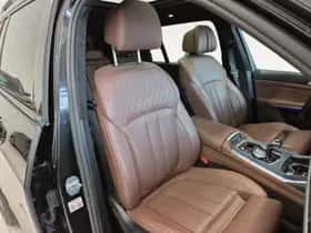 BMW X7 (2020) thumbnail 12
