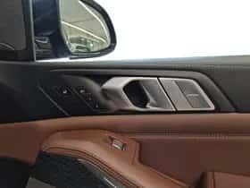BMW X7 (2020) thumbnail 15