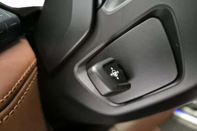 BMW X7 (2020) thumbnail 30