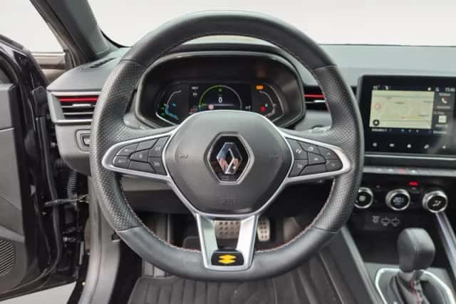Renault Clio (2021) thumbnail 12