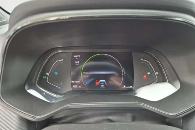 Renault Clio (2021) thumbnail 15