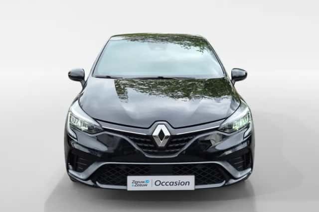 Renault Clio (2021) thumbnail 3