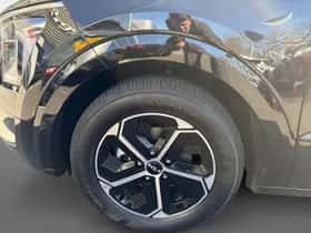Kia Niro (2025) thumbnail 9