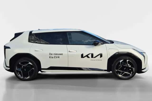Kia EV4 (2025) thumbnail 5