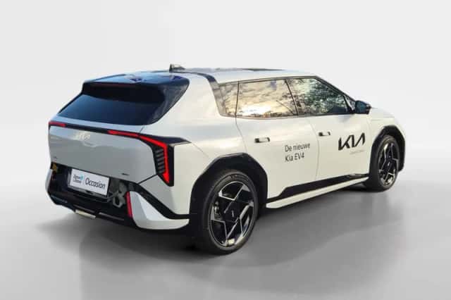 Kia EV4 (2025) thumbnail 6
