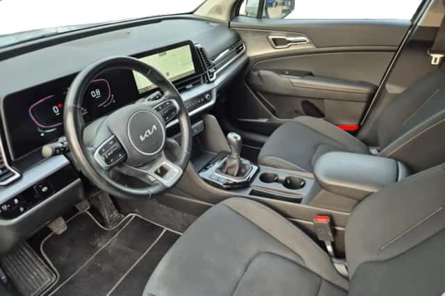 Kia Sportage (2023) thumbnail 11