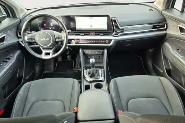 Kia Sportage (2023) thumbnail 16