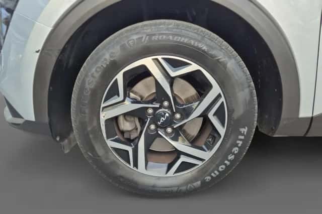 Kia Sportage (2023) thumbnail 9