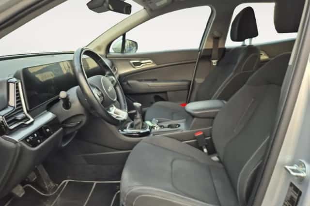 Kia Sportage (2023) thumbnail 10