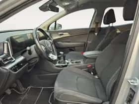 Kia Sportage (2023) thumbnail 10