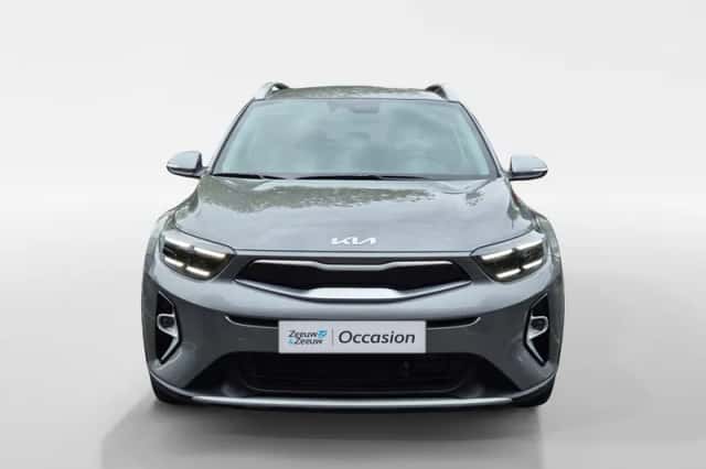 Kia Stonic (2025) thumbnail 3