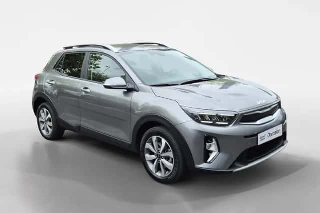 Kia Stonic (2025) thumbnail 4