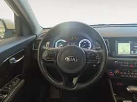 Kia Niro (2019) thumbnail 15