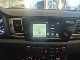 Kia Niro (2019) thumbnail 18