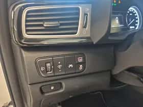 Kia Niro (2019) thumbnail 20