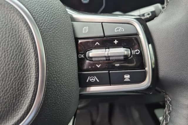 Kia Sorento (2024) thumbnail 15