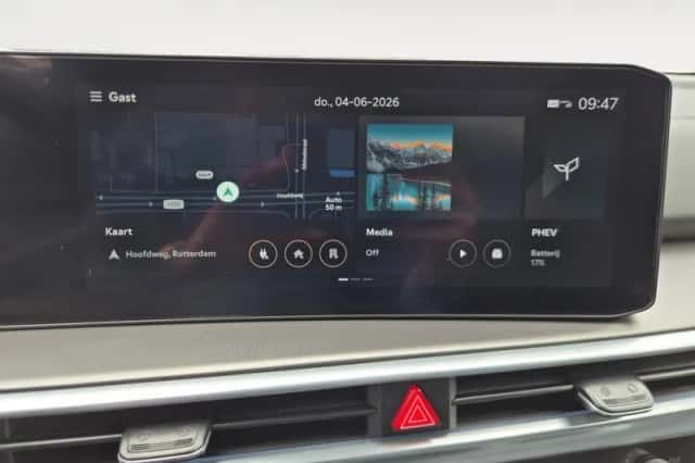 Kia Sorento (2024) thumbnail 18