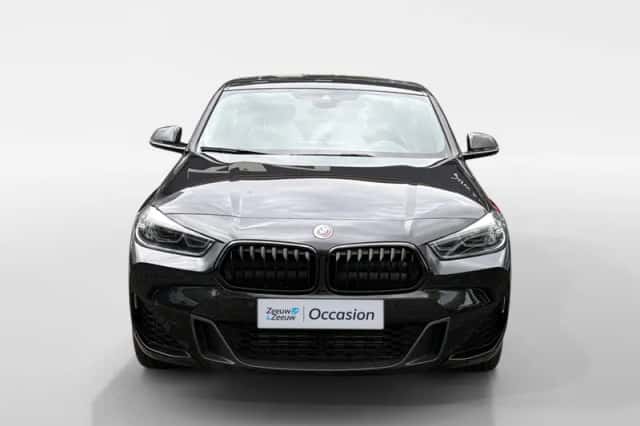 BMW X2 (2022) thumbnail 3