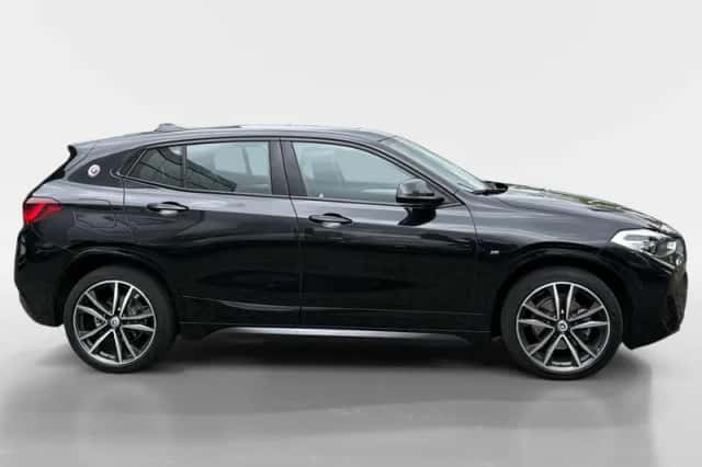 BMW X2 (2022) thumbnail 5