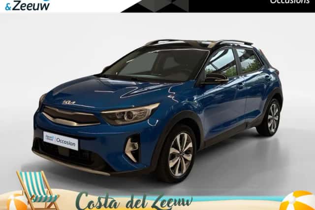 Kia Stonic (2022) thumbnail 1